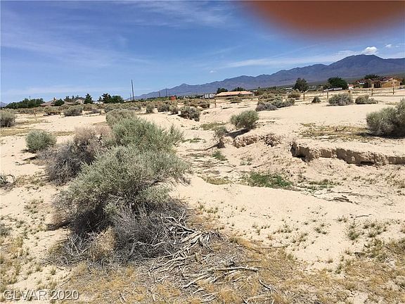 4th image of 3170 Sagebrush Ave