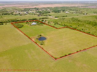 111 County Road 237, Bay City, TX 77414