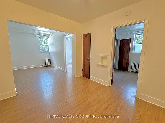 5th image of 50 Ridout St S #36