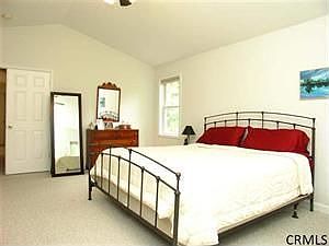 2nd image of 17 Liberty Dr