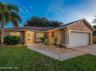 1023 Jacaranda Cir, Rockledge, FL 32955