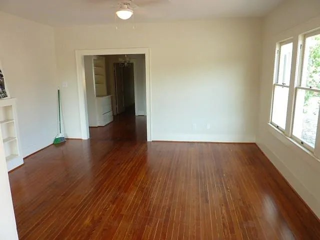 4105 McKinney St #B — Photo 5