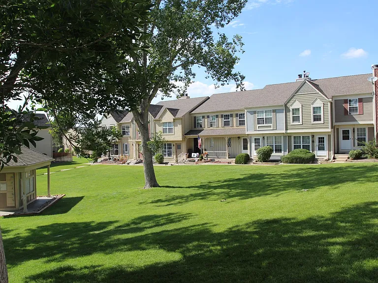10860 Bayfield Way — Photo 2
