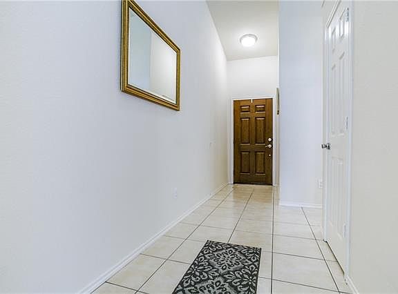 4th image of 2520 Whispering Pines Dr