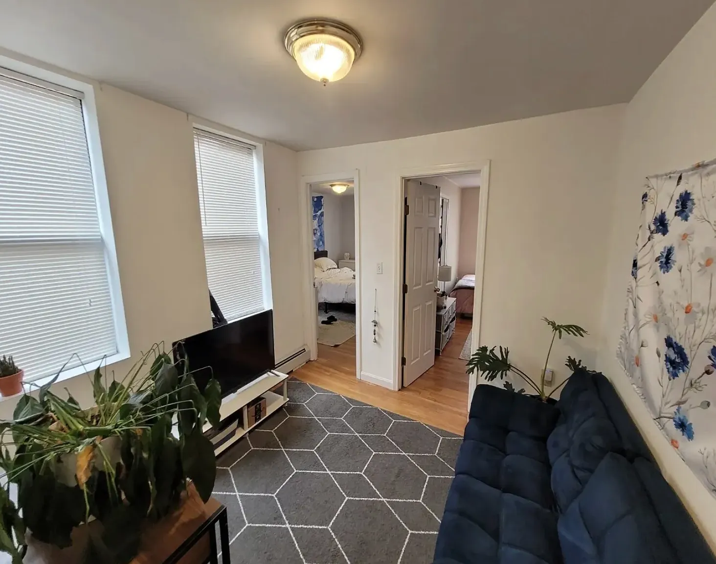 2 bed, 9999 sqft, $3,450 — Photo 1