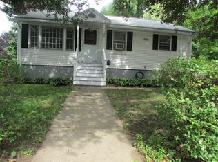 32 Sycamore St, Millbury, MA 01527