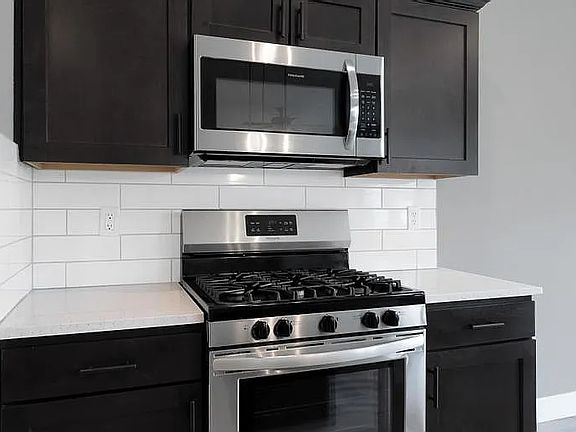 5th image of 7353 Grand Slam St