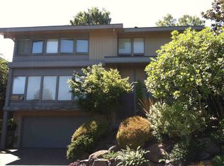 3817 40th Ave NE, Seattle, WA 98105