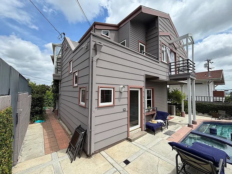 1121 Hilldale Ave — Photo 23