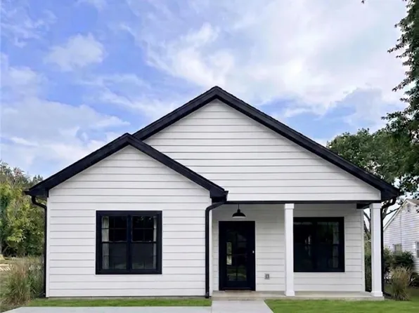 5510 Winona St, Winston Salem, NC 27106