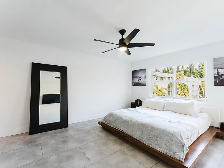 800 E Camino Real #309 — Photo 16