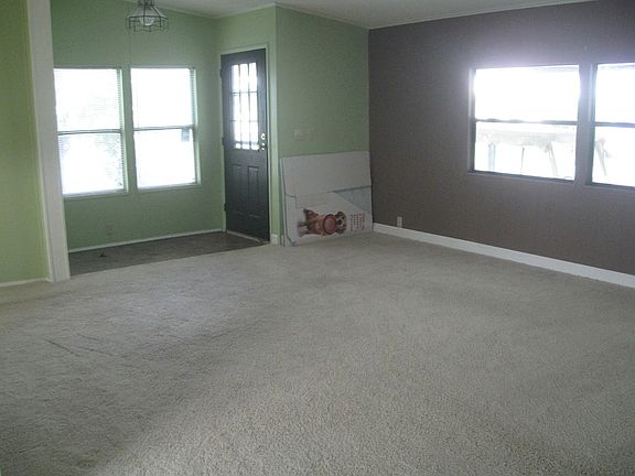 5th image of 10620 SW 27th Ave Lot 16F