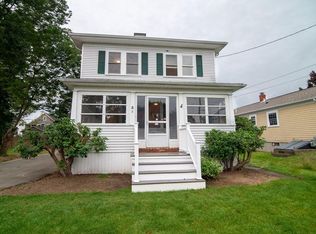 8 Academy Ave, Fairhaven, MA 02719