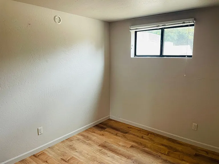50 Chaparral Dr — Photo 10