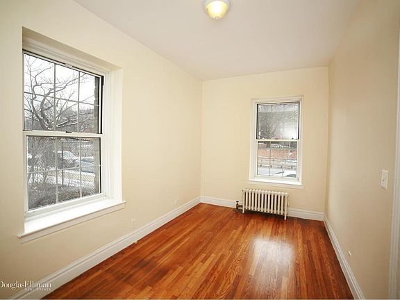 5th image of 3902 Manhattan College Pkwy APT 1D