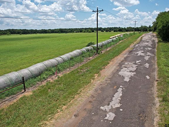 2nd image of 4 Vz County Road 3208
