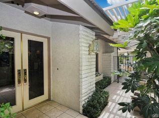 6510 E Paseo Alcazaa, Anaheim, CA 92807