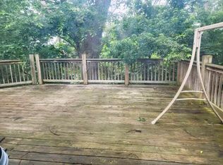 295 6th St S, Bayport, MN 55003