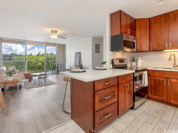 95-2031 Waikalani Pl APT D901, Mililani, HI 96789