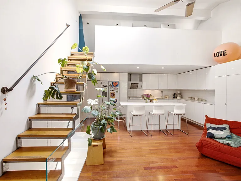 214 Avenue A #2B3B — Photo 8