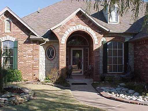 2nd image of 11004 Wineview Dr