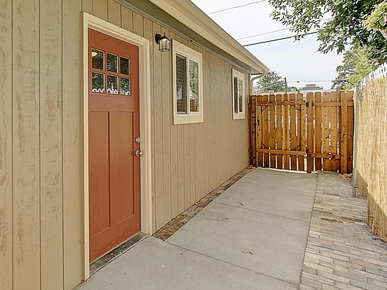 1519 King St #CH — Photo 16