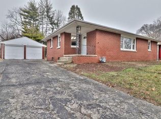 1502 W William St, Champaign, IL 61821