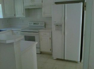 9139 Amberleigh Ln, Riverdale, GA