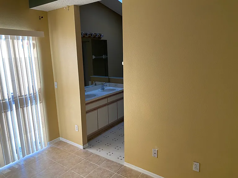 4814 Muir Vlg — Photo 32