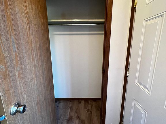 Coat closet