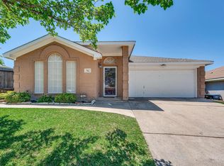 762 Annette Dr, Fort Worth, TX 76108