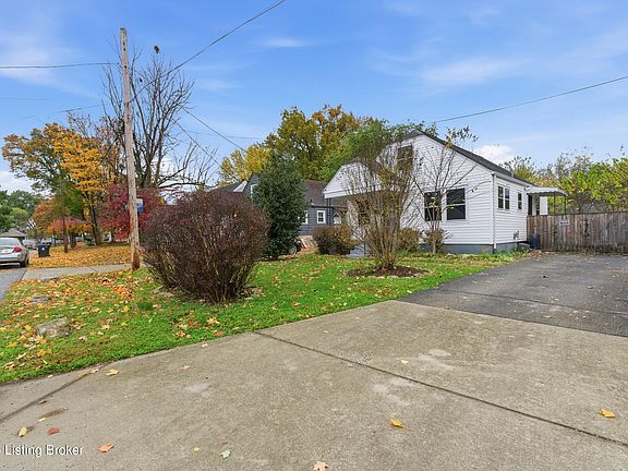 3rd image of 1401 McCoy Ave