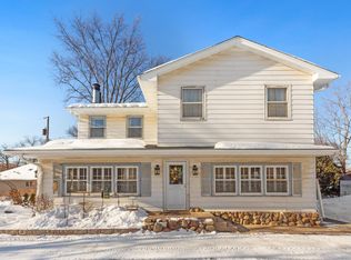 11212 W River Rd, Champlin, MN 55316