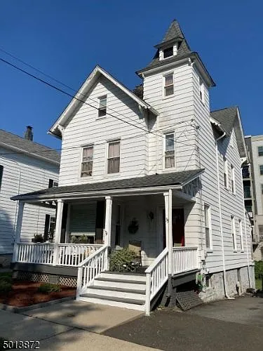 33 Atno Ave photo 1