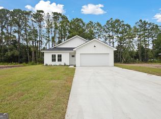 1044 Cottage Way, Darien, GA 31305