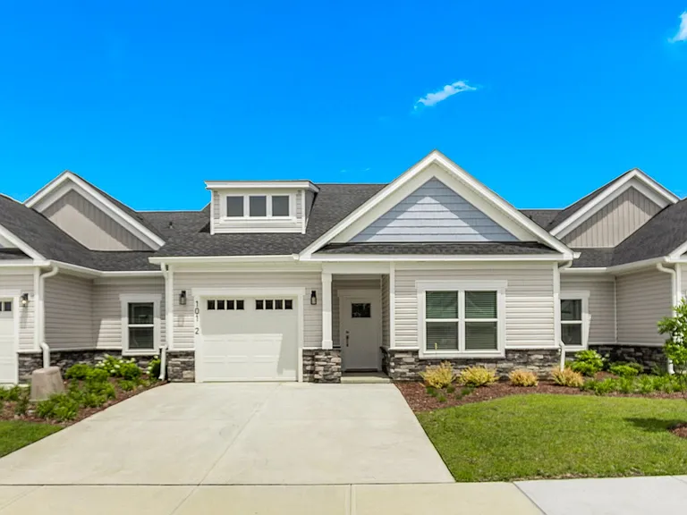 River Rock at Blume Road 55+ Active Adult Homes — Photo 13