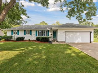 5639 Twin Lake Ter N, Minneapolis, MN 55429