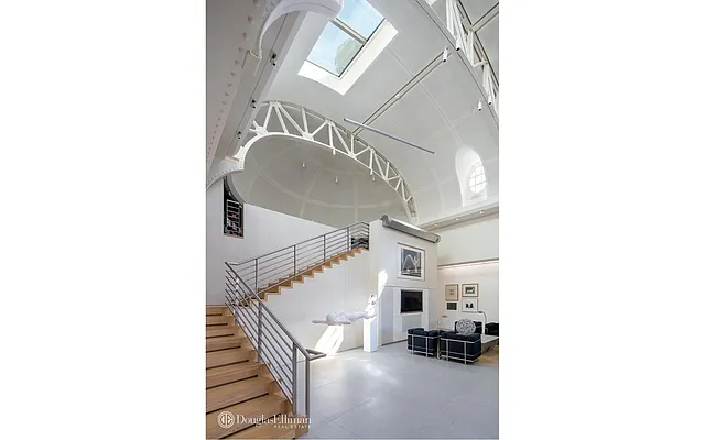 Sold by Douglas Elliman | media 4