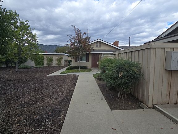 2nd image of 553 E Lemon Ave APT 4