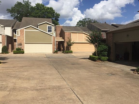 5th image of 15137 Kimberley Ct