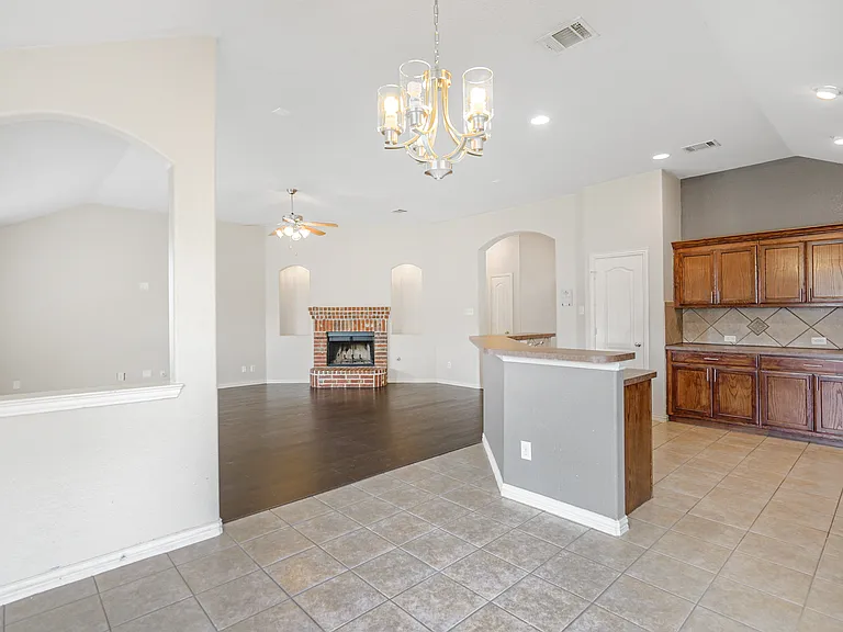 6528 Sierra Madre Dr — Photo 7