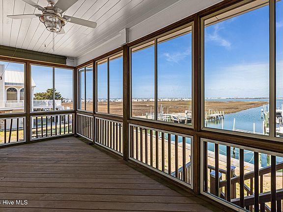 2nd image of 1711 E Fort Macon Road