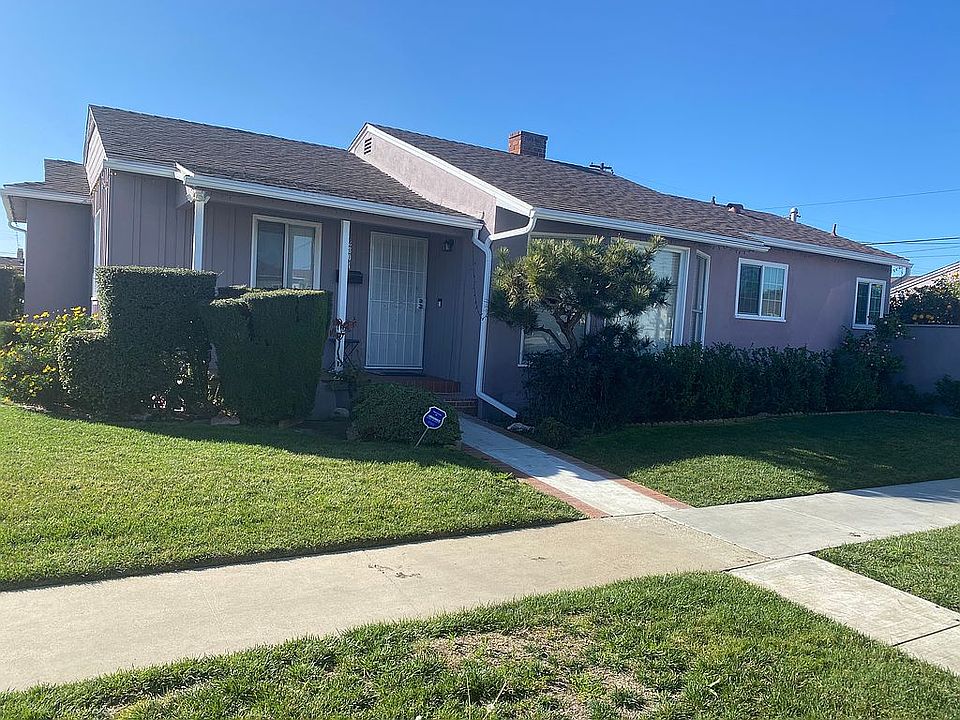 1st image of 2804 W 166th St