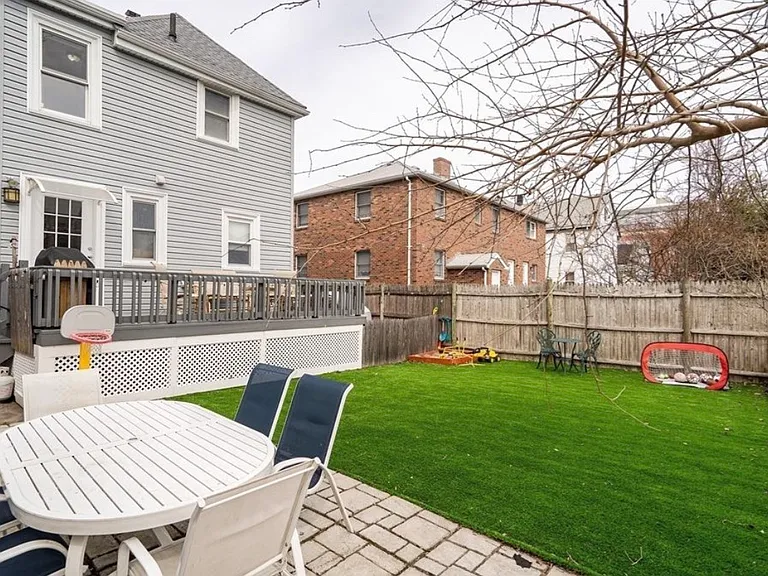 61 Rich St — Photo 19