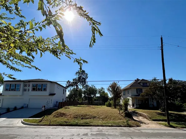 3409 Wendelkin St, Dallas, TX 75215