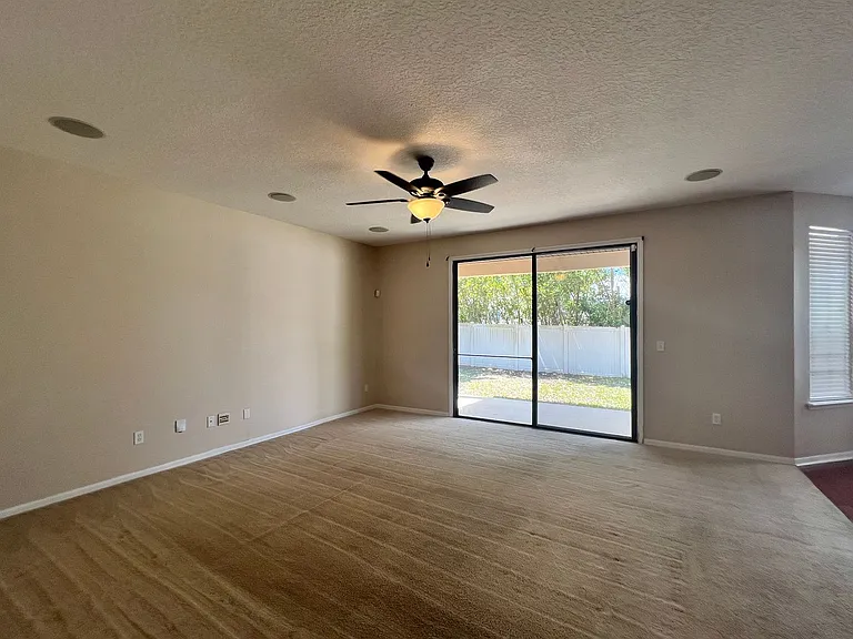 13491 Teddington Ln — Photo 7