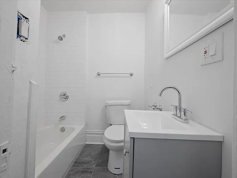 4100 Howley St — Photo 10