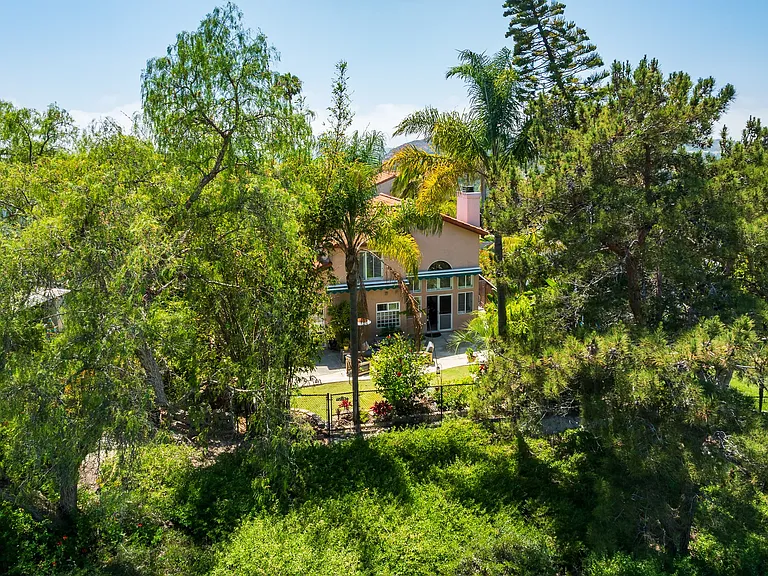 5017 Viewridge Way — Photo 39