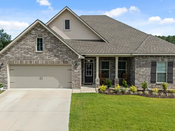 9355 Taylor Pl, Ocean Springs, MS 39564