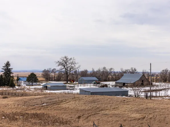 1587 18th Ave NW, Turtle Lake, ND 58575